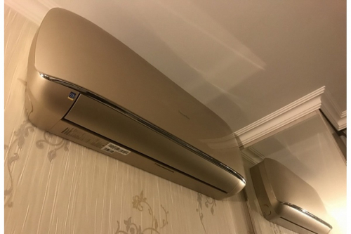 Инверторная сплит-система  Hisense серии CHAMPAGNE CRYSTAL SUPER DC Inverter Wi-Fi